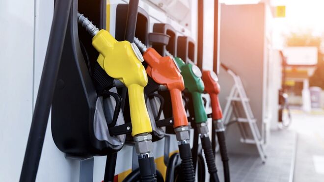 El consumo de combustibles de automoción crece en el primer trimestre del año un 4%