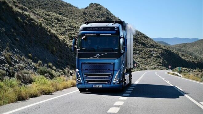 Volvo Trucks invierte 25 millones en la compra de tres concesionarios en Cataluña