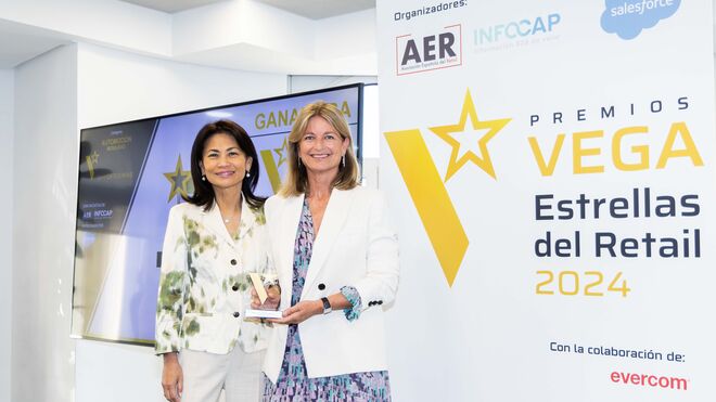 Laura Ros, directora general de posventa en Grupo Volkswagen, ganadora de los Premios Vega – Estrellas del Retail